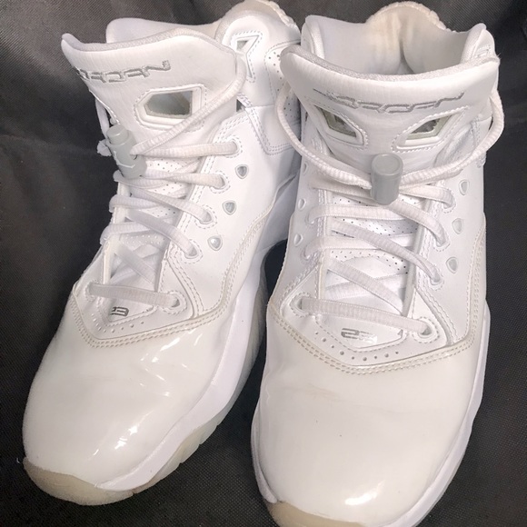 White Nike Jordan B’Loyal - Picture 1 of 5